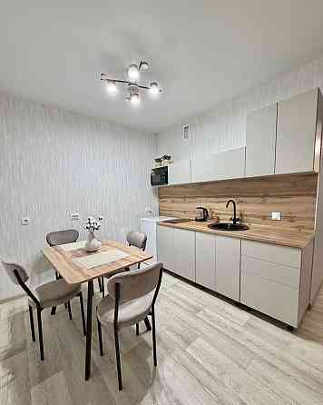 Сдается двухкомнатная квартира в самом сердце города - Ворошиловский район, ориентир Атлетик Донецк