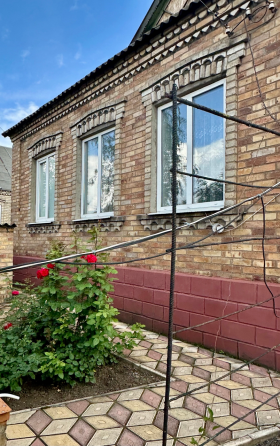 Продам дом в п.Александровка, Петровский район Донецк