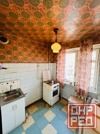 Продажа 2 комнатная квартира, г. Макеевка,пгт Ханженково, м-н Магистральный, Универмаг Макеевка - изображение 2