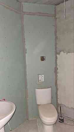 Продаётся 2 к.кв. в Калининском районе (парк Гулливер). Донецк