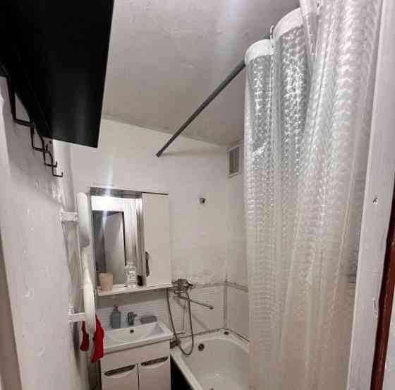 Сдается однокомнатная квартира с евро ремонтом и дизайнерской планировкой в Калининском районе Донец Донецк