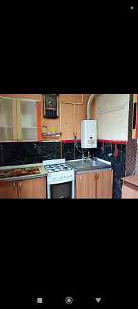 сдам 1 к.кв. куйбышевский р. словацкая топаз сталинка 15000 р. воду добивает. Донецк