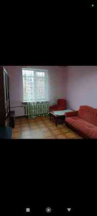 сдам 1 к.кв. куйбышевский р. словацкая топаз сталинка 15000 р. воду добивает. Донецк