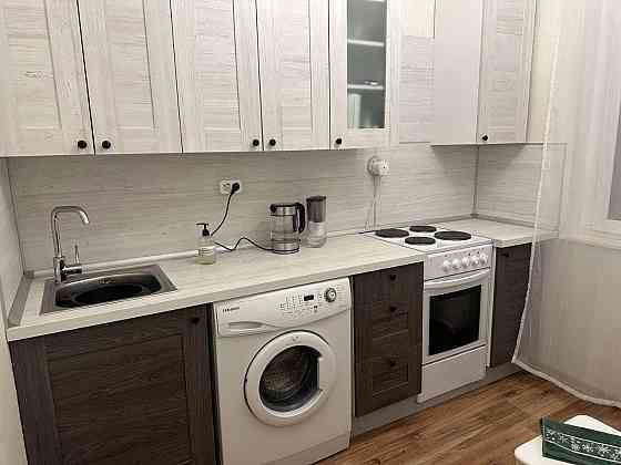 Сдается чистая уютная двухкомнатная квартира с доступностью в 500 метрах от Гастроном Москва, Вороши Донецк