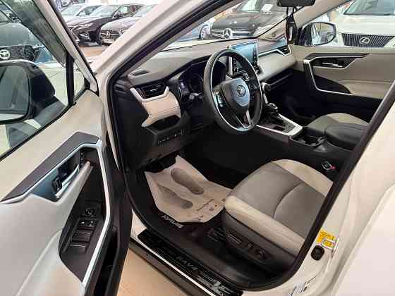 Toyota Rav4 XLE Premium Донецк