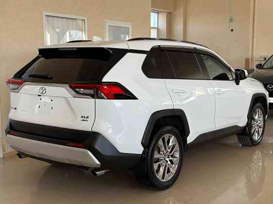 Toyota Rav4 XLE Premium Донецк