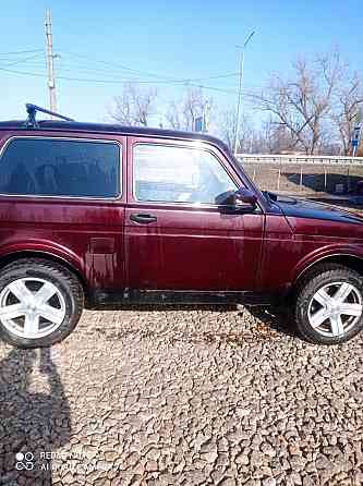 Продам Ладу ниву Донецк