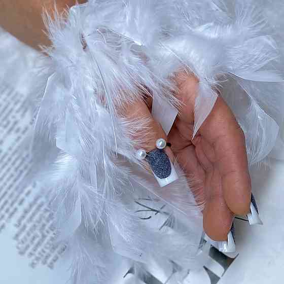 Мастер маникюра и педикюра Донецк