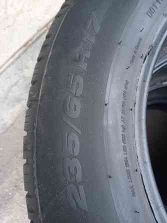 Продаю резину летнюю 235 65 17 Донецк