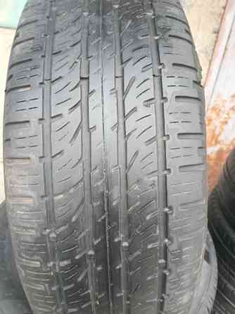 Продаю резину летнюю 235 65 17 Донецк