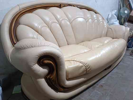 Кожаный диван 3+2+1 Макеевка