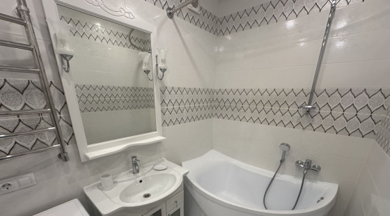 Сдается 2 ком кВ Ленинский р-н Донецк