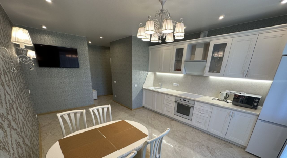 Сдается 2 ком кВ Ленинский р-н Донецк