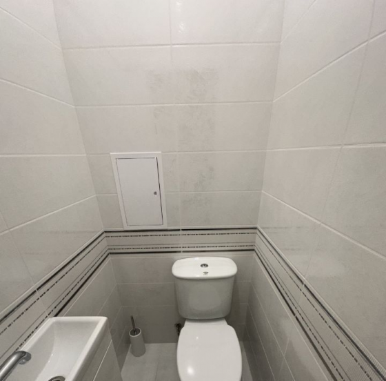 Сдается 2 ком кВ Ленинский р-н Донецк