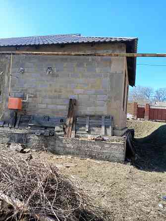 Продам квартиру на земле в Ленинском районе ,универмаг Радуга! Донецк