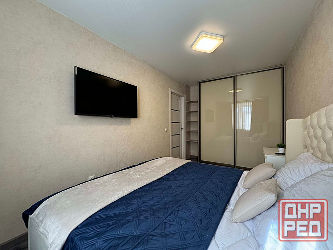 Сдаётся двухкомнатная квартира возле Крытого рынка Донецк - изображение 1