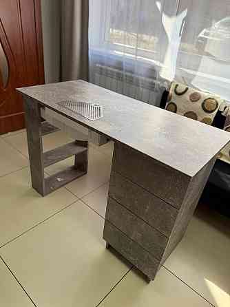 Маникюрный стол Макеевка