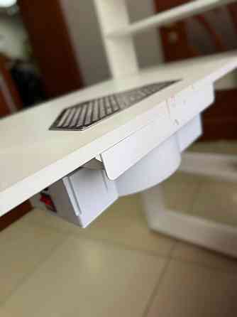 Маникюрны стол Макеевка