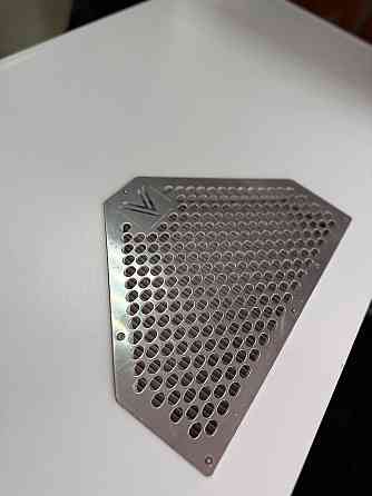 Маникюрны стол Макеевка