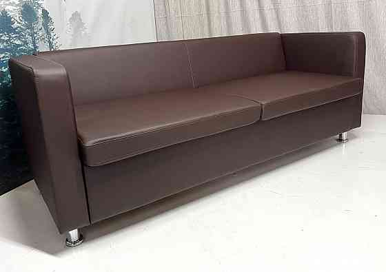 Продам бизнес-диван с креслами Донецк