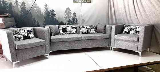 Продам бизнес-диван с креслами Донецк