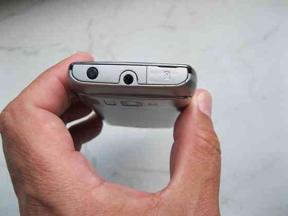 Оригинальный смартфон Nokia E6 8Gb (QWERTY+сенсор)+зарядное Донецк