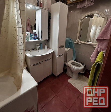 Сдаю двухкомнатную квартиру 45.0 м² этаж 2/5 город Донецк Киевский район, Травматология, 10 минут до Донецк - изображение 4