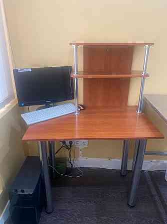 Компьютерный стол 2000 р. Донецк