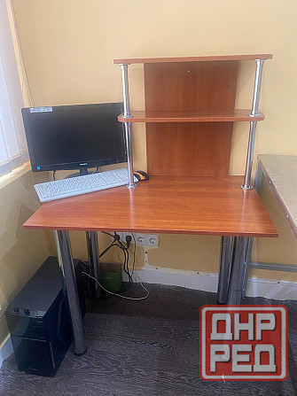 Компьютерный стол 2000 р. Донецк - изображение 1