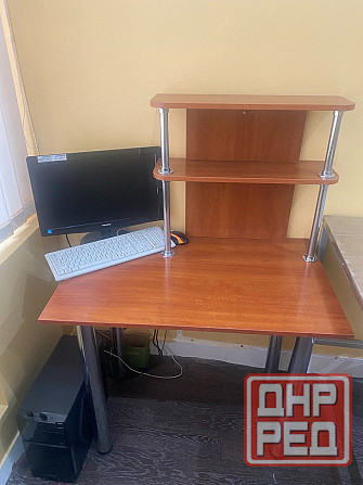 Компьютерный стол 2000 р. Донецк - изображение 2