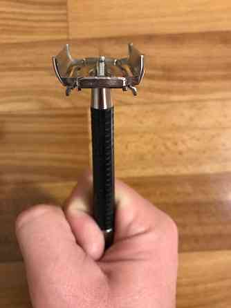 Бритвенный станок-бабочка, советский. Донецк