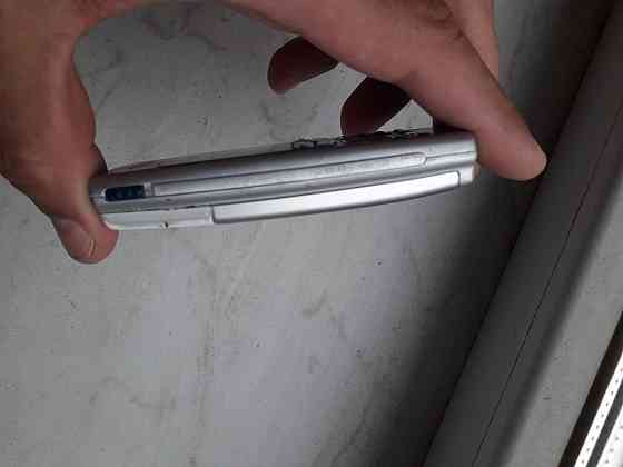 Sony Ericsson T100+зарядное+новый аккумулятор Донецк