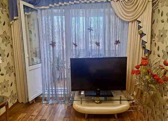 Продам 2 ком 5/9 Университетская 120 Донецк