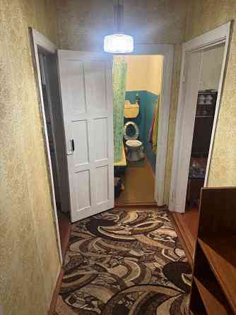 Продам двух комнатную квартиру на Азотном. Донецк