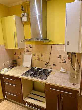 Продажа 4х Комнатной Квартиры в Центре Шахтерска !Лучшая Локация ! Вода Идет ! Шахтерск