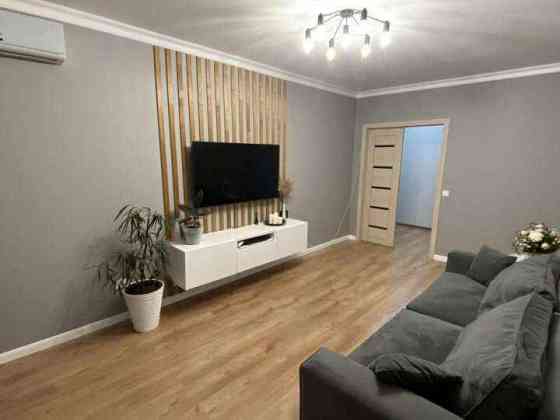 Сдам светлую двушку в Харцызске, пер. Склярова Харцызск