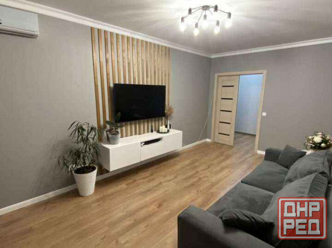 Сдам светлую двушку в Харцызске, пер. Склярова Харцызск - изображение 3