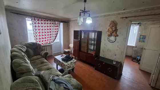 Продам 2-х комнатную квартиру Ясиноватая
