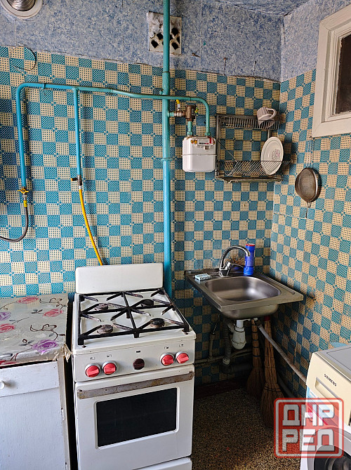 Продаётся уютная 2-комнатная квартира с постоянно с холодной и горячей водой Донецк - изображение 3