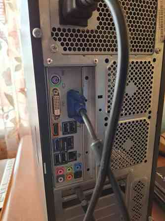 Продам компьютер вместе с монитором Донецк