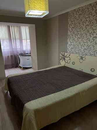 Продам 4-х комнатную квартиру, пр. Богдана Хмельницкого Донецк