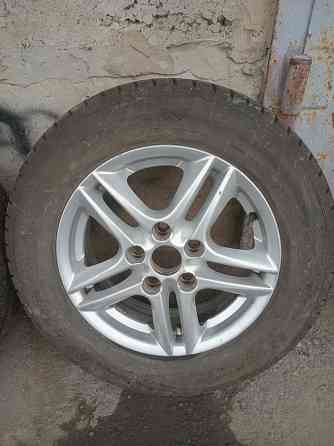 Продаю комплект колёс р 15,разболтовка 5 на 114,3 Донецк