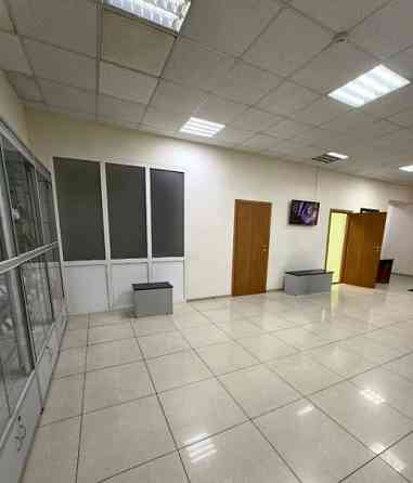 Аренда магазин (помещение) 201 кв.м. около Т_Р_Центр "Донецк Сити" Донецк