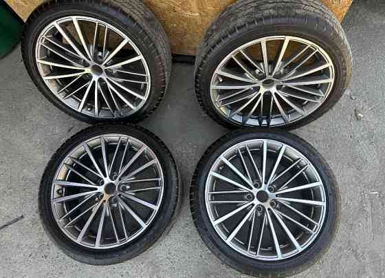 Продам оригинальные диски в сборе с резиной б/у для BMW 5 G30 R19 Луганск