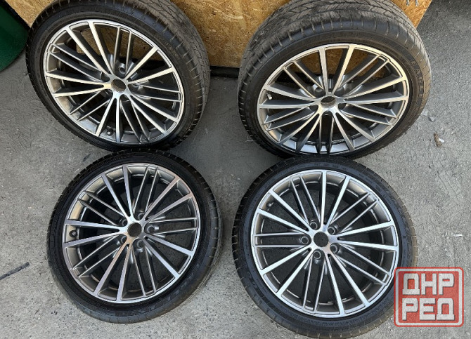 Продам оригинальные диски в сборе с резиной б/у для BMW 5 G30 R19 Луганск - изображение 1