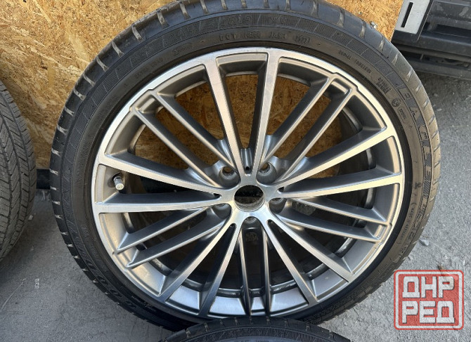 Продам оригинальные диски в сборе с резиной б/у для BMW 5 G30 R19 Луганск - изображение 5