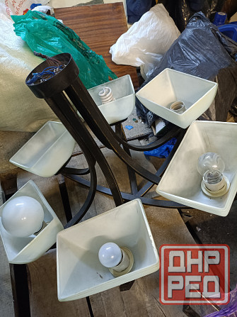 Люстра на потолок на 6 плафонов Донецк - изображение 2