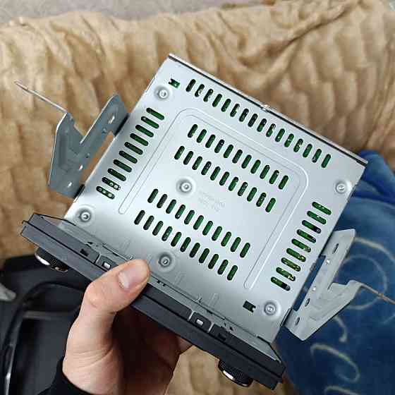 Магнитола Nissan Донецк