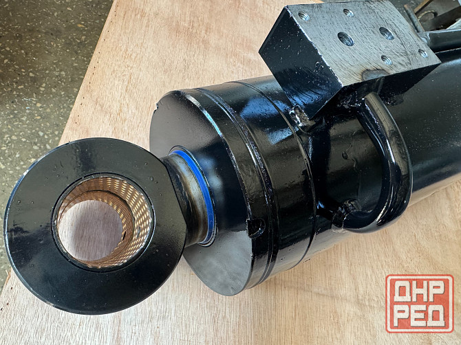 Гидроцилиндр ковша Manitou 299906 Мелитополь - изображение 1