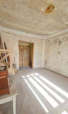 Продается двухкомнатная квартира в Приморском районе Мариуполь